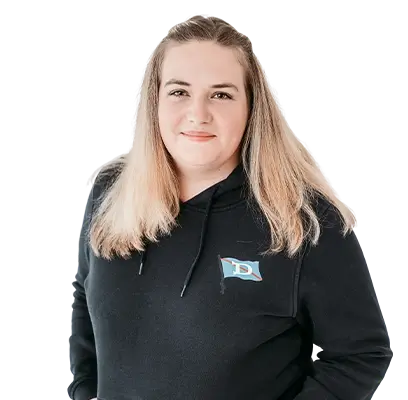 Portrait Mitarbeiterin Jennifer Lang