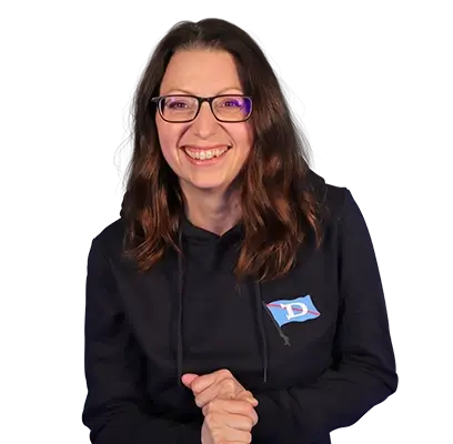 Portrait Mitarbeiterin Marion Salzmann
